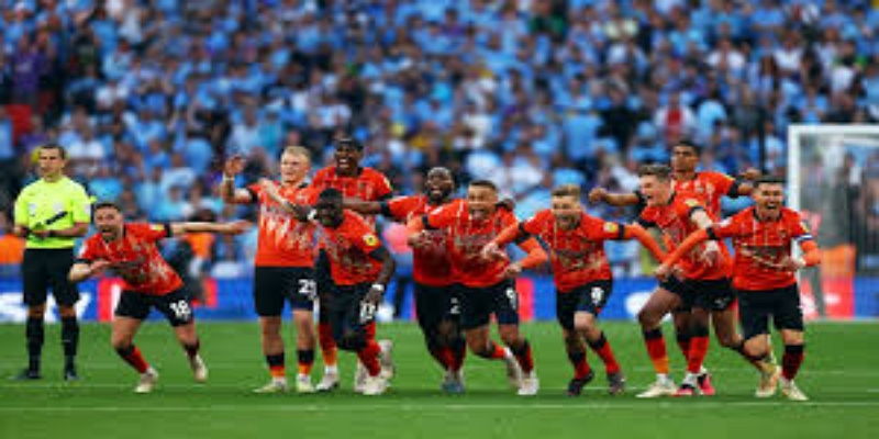 比赛关键回顾：风雨中突显战术韧性- 体育平台