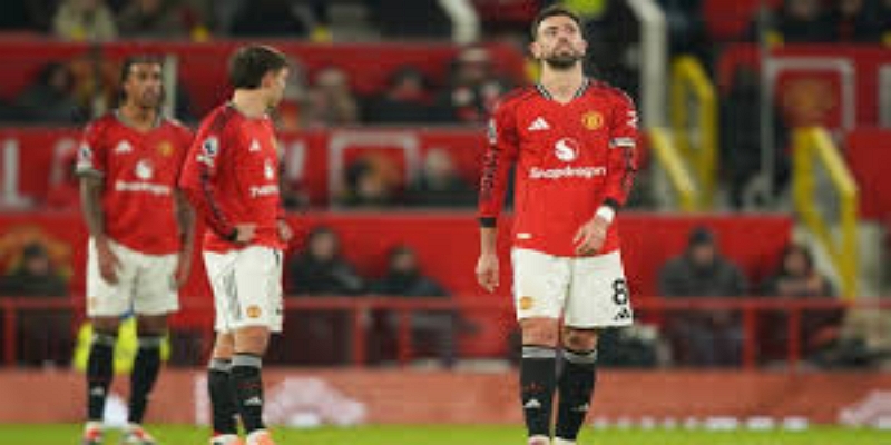 换帅时机：保级压力与战术调整的关键时期- 体育平台