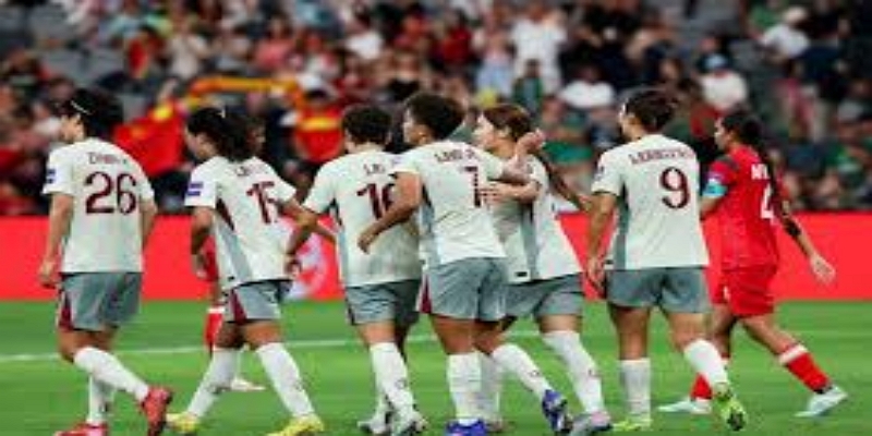 足球历史回顾：亚洲先驱的贡献与致敬-体育平台