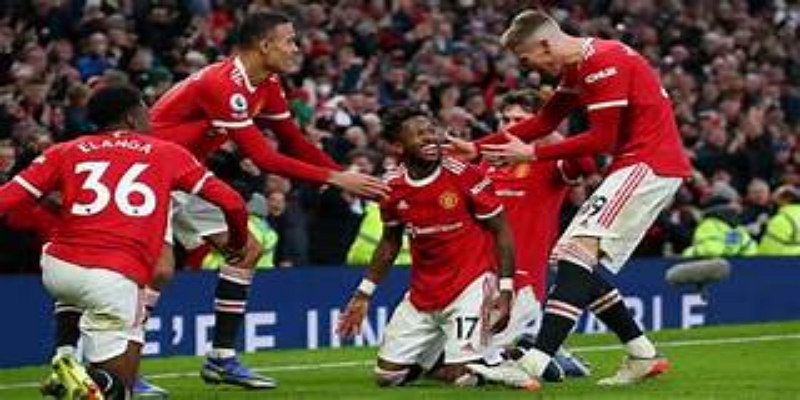 体育平台解析：赛前形势与曼联危机-体育平台