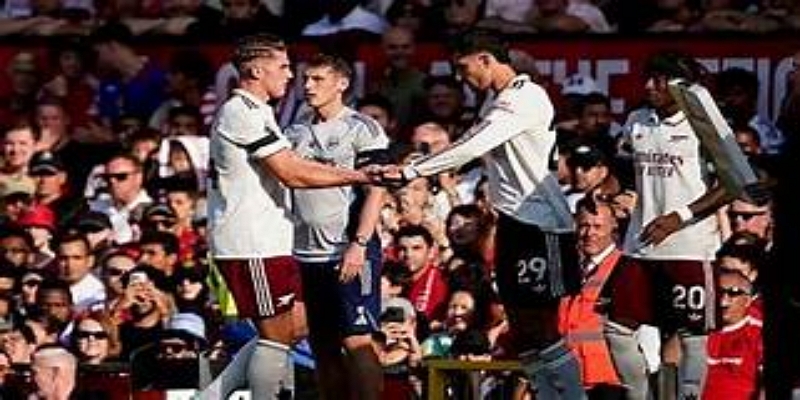 战术适配与英超挑战并存，体育平台评估其成长潜力-体育平台